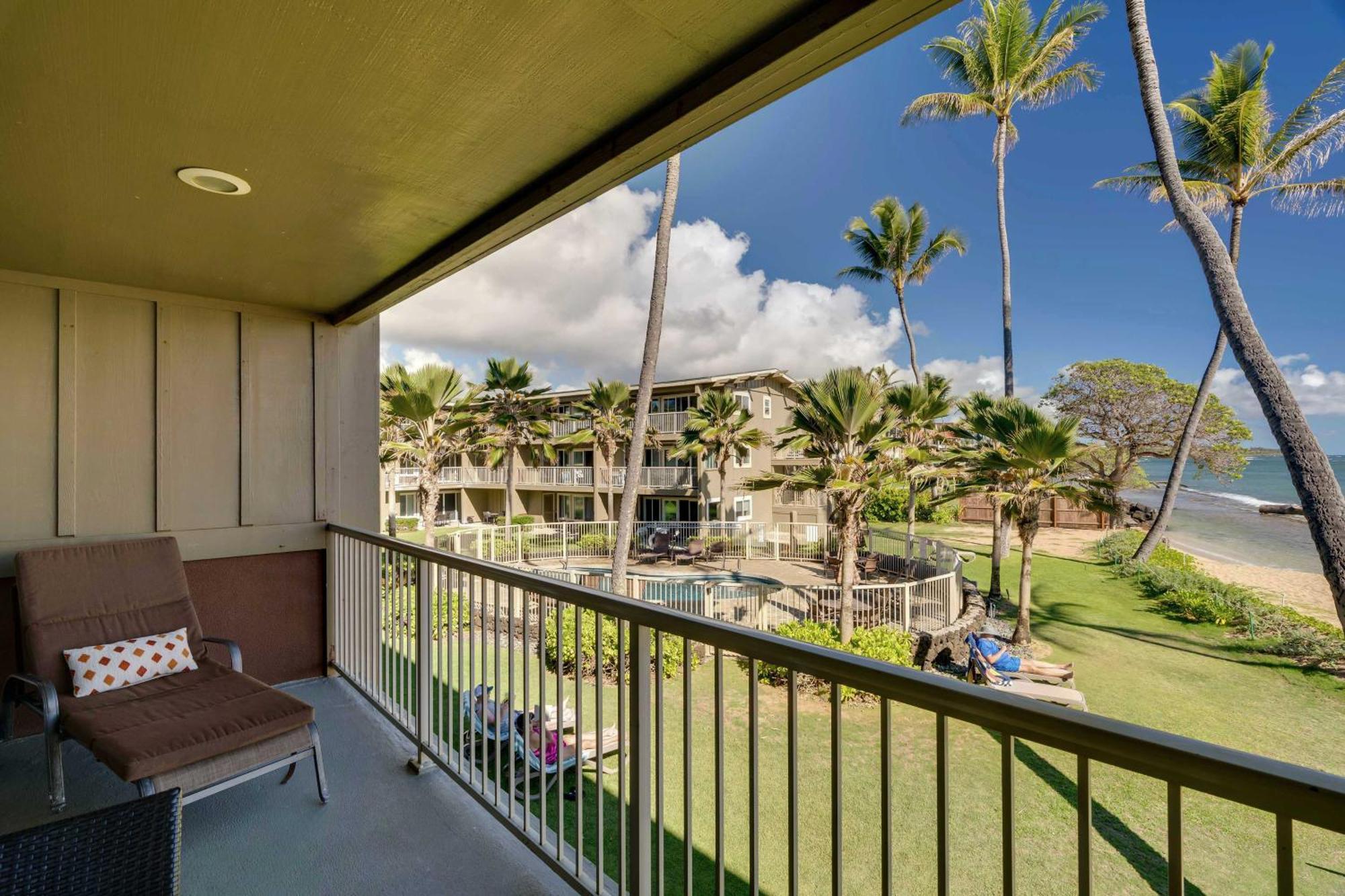 Waipouli Beachfront Condo With Balcony And Ocean Views كابا المظهر الخارجي الصورة